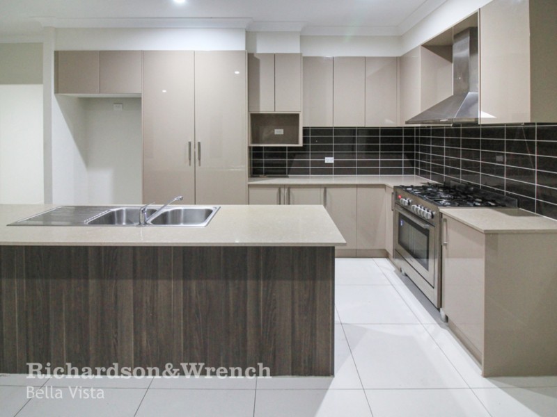 38 Tomah Crescent, The Ponds NSW 2769