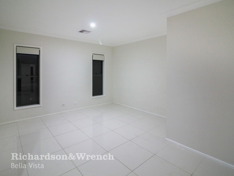 38 Tomah Crescent, The Ponds NSW 2769