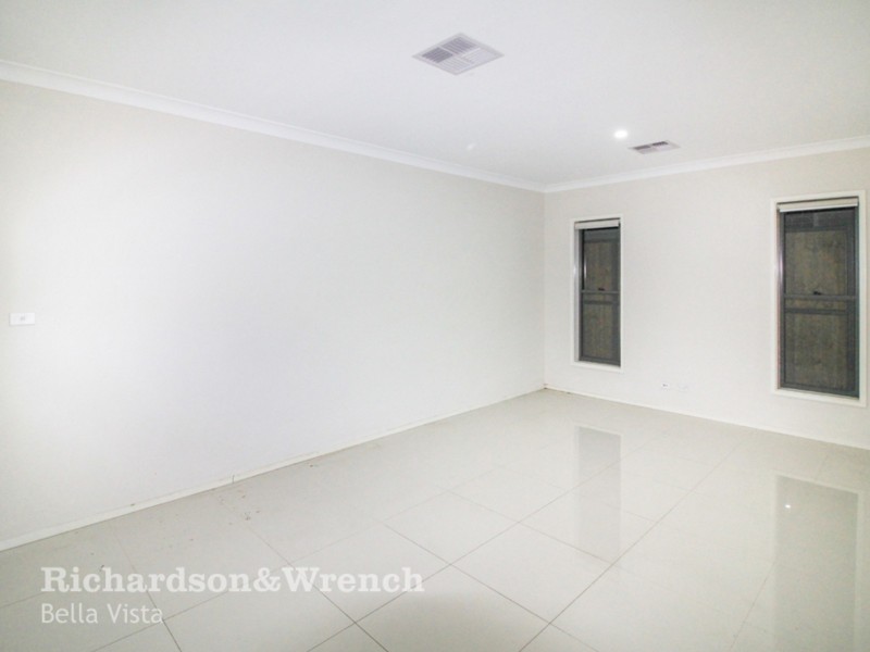 38 Tomah Crescent, The Ponds NSW 2769