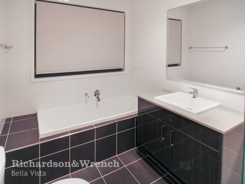 38 Tomah Crescent, The Ponds NSW 2769