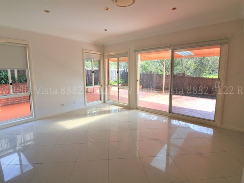 1 Dalton Close, Rouse Hill NSW 2155