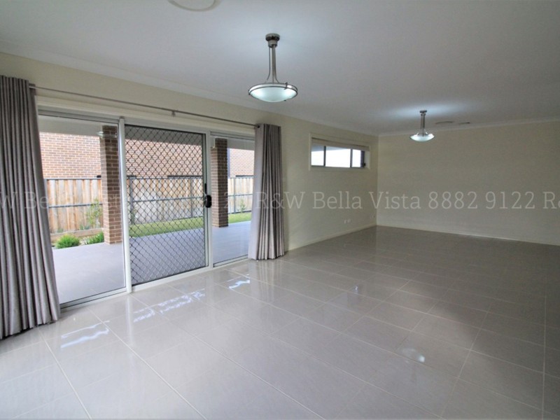 15 Wembley Avenue, Kellyville NSW 2155