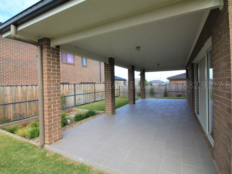 15 Wembley Avenue, Kellyville NSW 2155