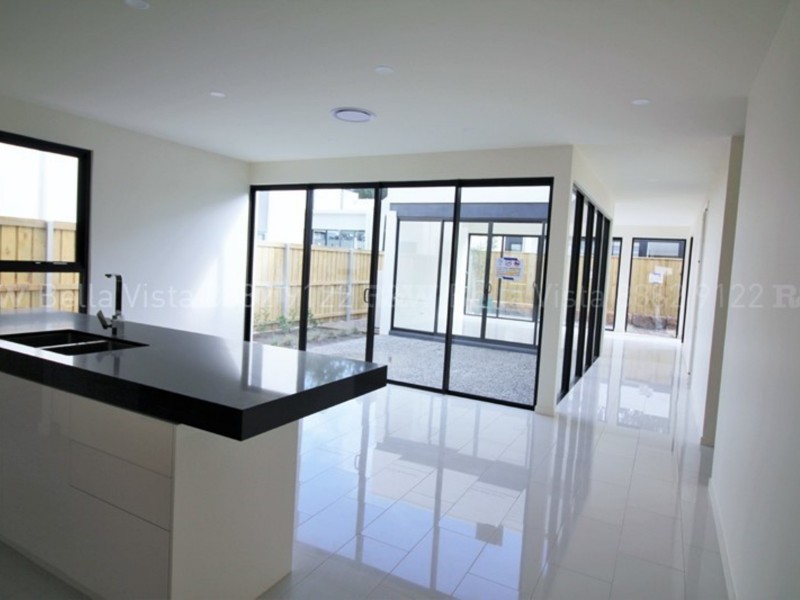 17 Opperman Drive, Kellyville NSW 2155