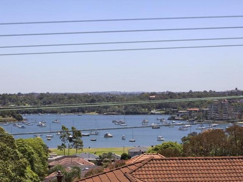 8/76 Thompson Street, Drummoyne NSW 2047