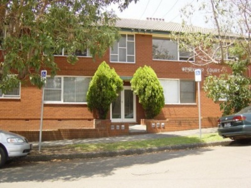 2/49 Mackenzie Street, Leichhardt NSW 2040