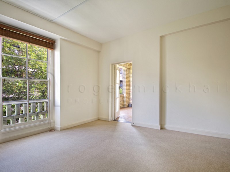 19/22 Roslyn Gardens, Elizabeth Bay NSW 2011