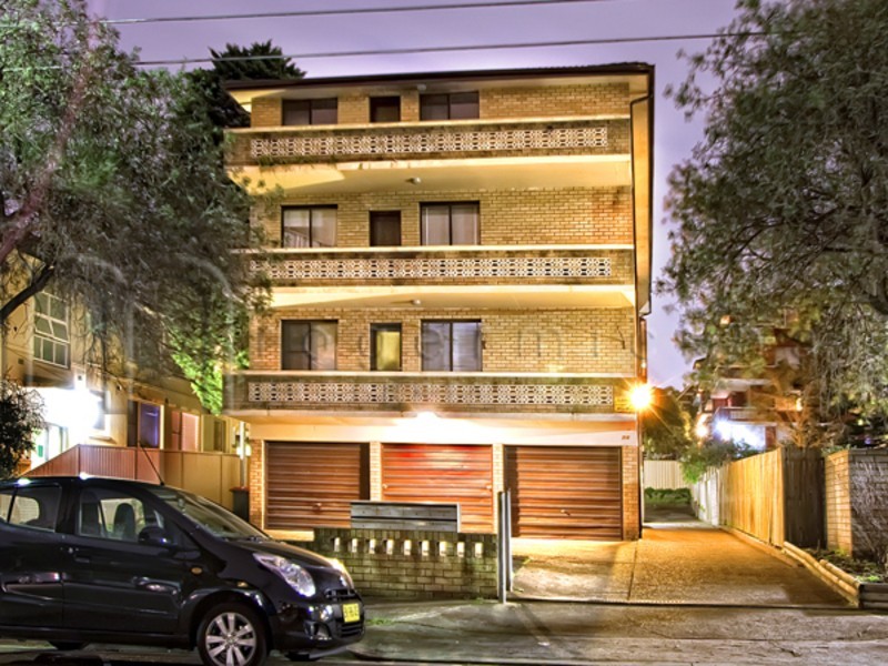 5/2-4 Glen Street, Marrickville NSW 2204