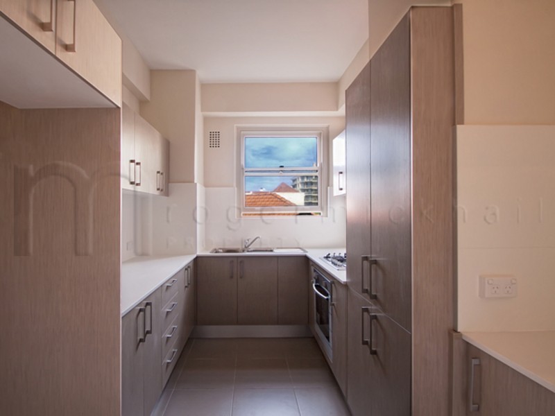 19/22 Roslyn Gardens, Elizabeth Bay NSW 2011