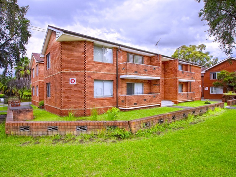 1/24 Morris Avenue, Croydon Park NSW 2133