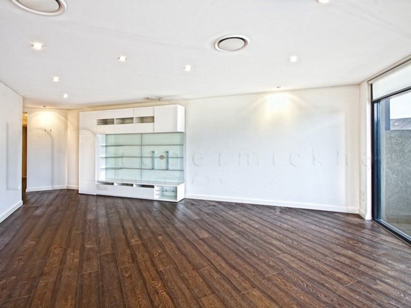 8a/104 William Street, Five Dock NSW 2046