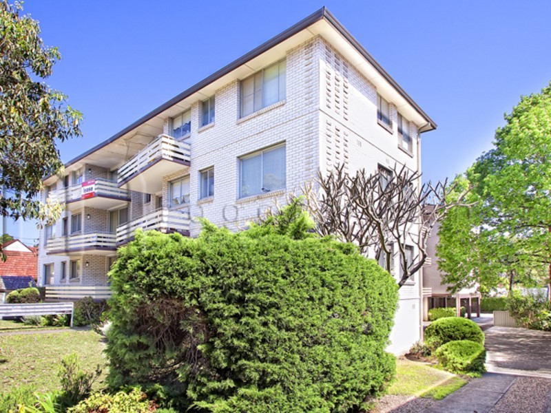 9/8-12 Hunter Street, Lewisham NSW 2049