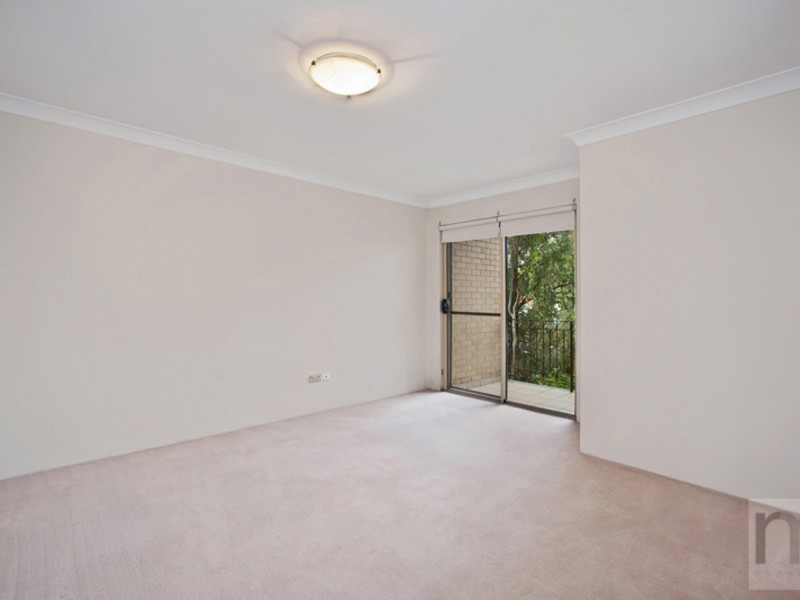 27/11 Settlers Boulevard, Liberty Grove NSW 2138