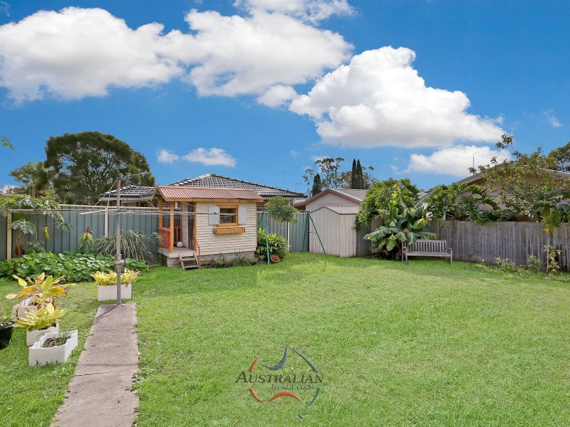 27 Medlow Drive, Quakers Hill NSW 2763