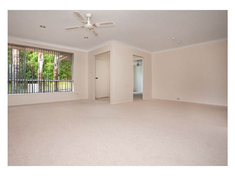 19 Pendley Crescent, Quakers Hill NSW 2763