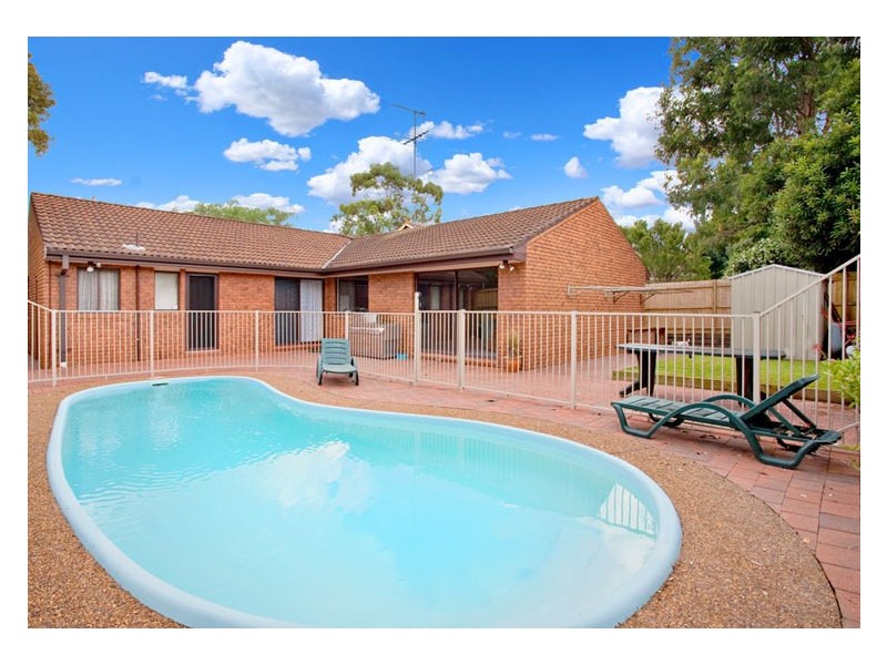 9  Hugo Place, Quakers Hill NSW 2763