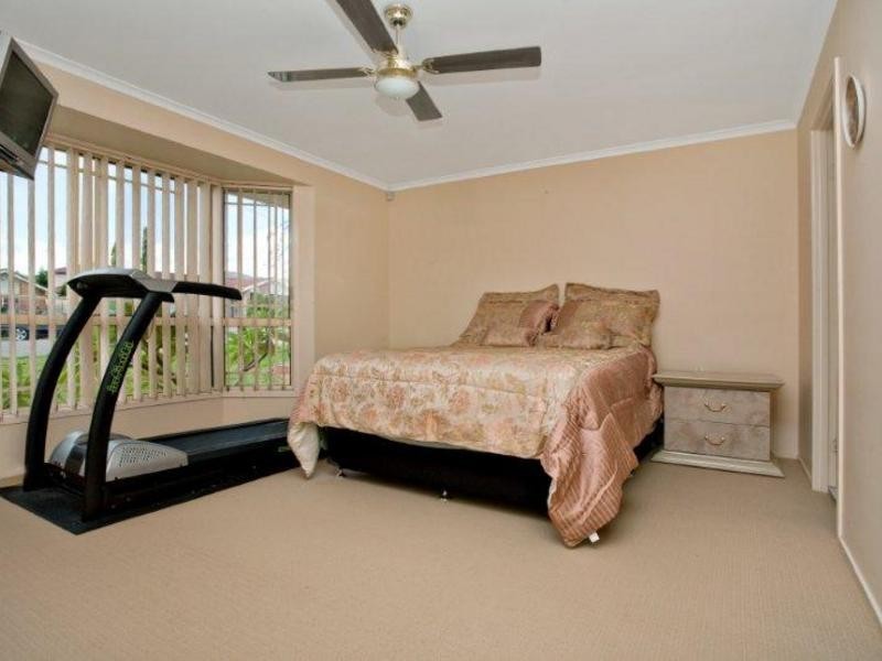 13 Loring Place, Quakers Hill NSW 2763