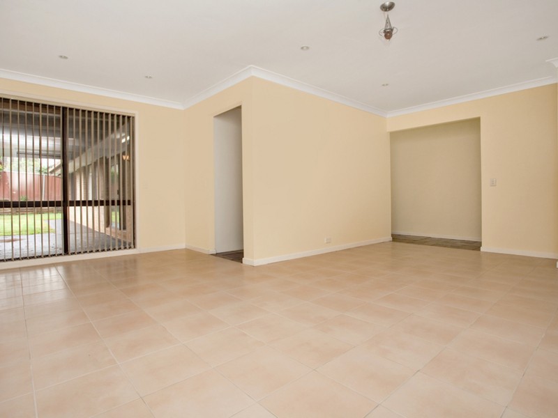 13 Kennington Avenue, Quakers Hill NSW 2763