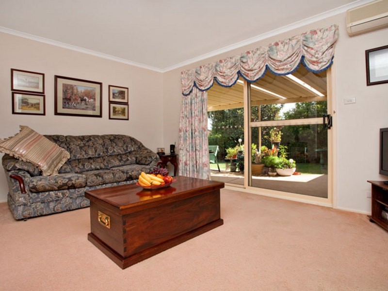 40  Calandra Avenue, Quakers Hill NSW 2763