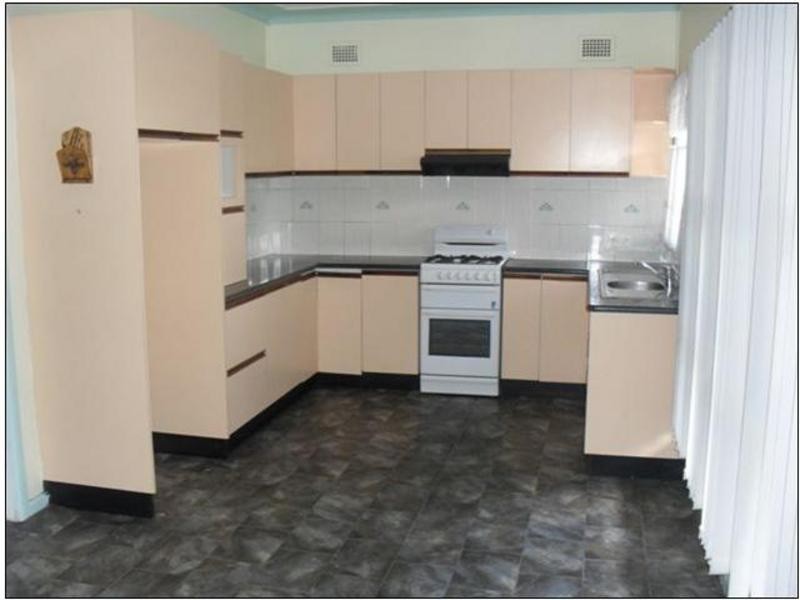 6 Eggleton Street, Blacktown NSW 2148