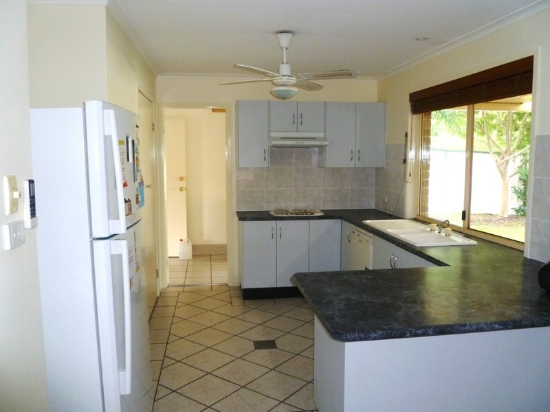 15 Whitehaven Avenue, Quakers Hill NSW 2763