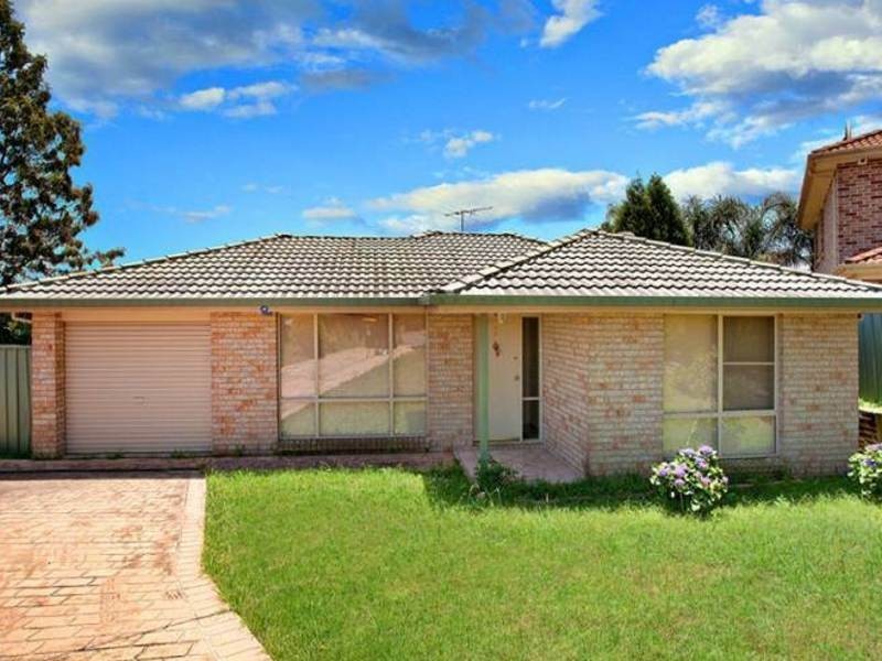 15 Silkwood Grove, Quakers Hill NSW 2763