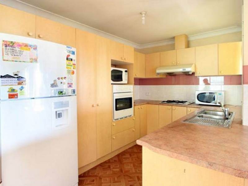 15 Silkwood Grove, Quakers Hill NSW 2763