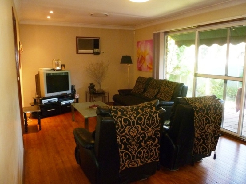 55 Torrance Crescent, Quakers Hill NSW 2763