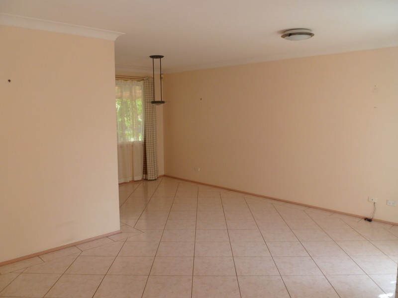 49 Torrance Cres, Quakers Hill NSW 2763