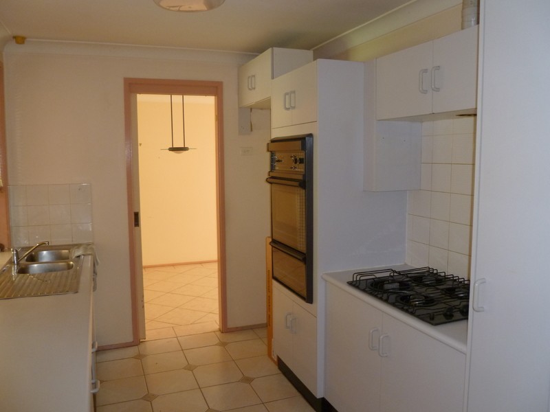 49 Torrance Cres, Quakers Hill NSW 2763