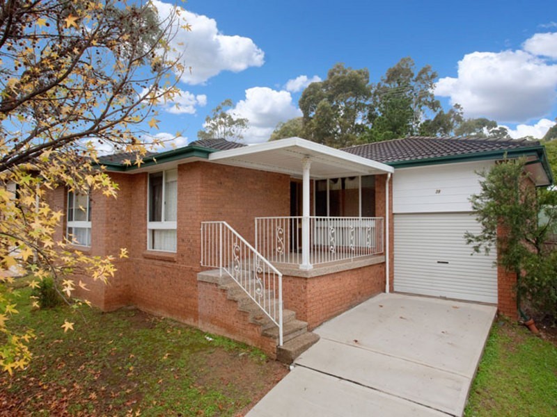 39 Faulkland Crescent, Kings Park NSW 2148