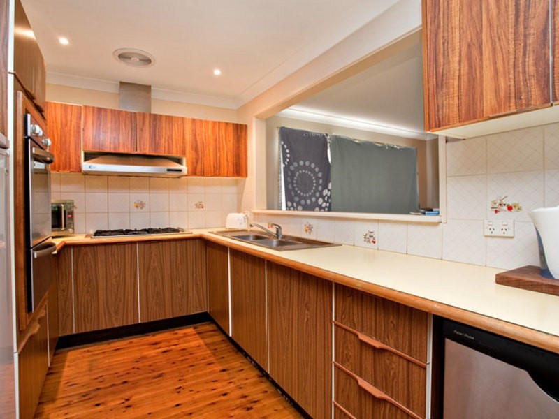 39 Faulkland Crescent, Kings Park NSW 2148