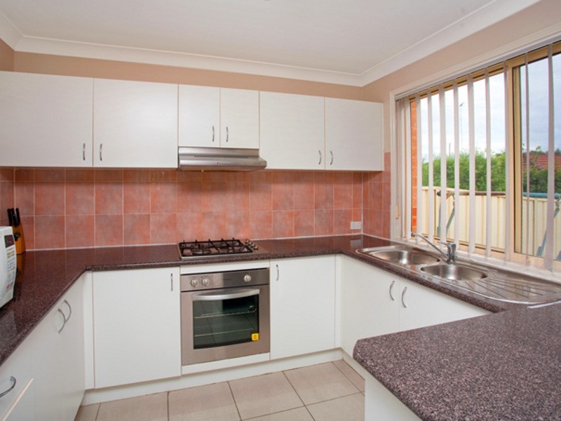 11 Arbour Grove, Quakers Hill NSW 2763