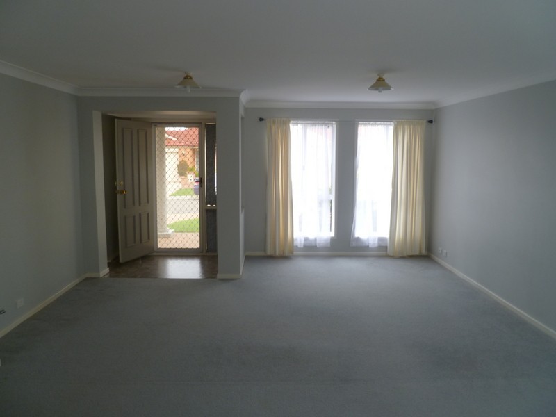 7 Canyon Drive, Stanhope Gardens NSW 2768