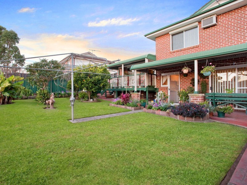 9 Inga Place, Quakers Hill NSW 2763