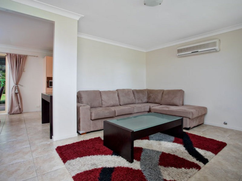 6 Mansion Court, Quakers Hill NSW 2763