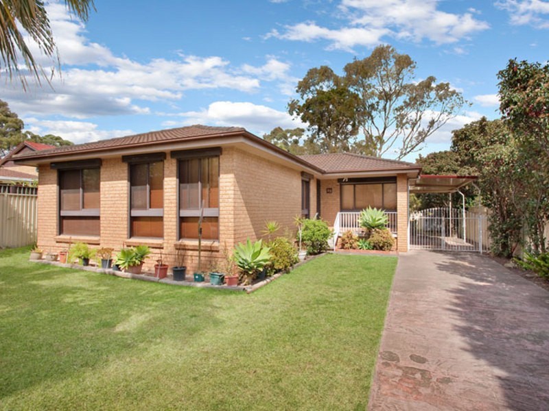 22 Cowper Circle, Quakers Hill NSW 2763