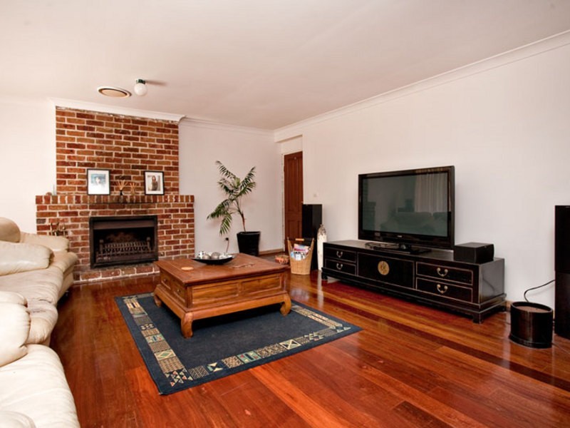 13 Ealing Place, Quakers Hill NSW 2763