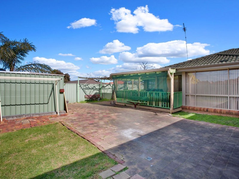 13 Ealing Place, Quakers Hill NSW 2763