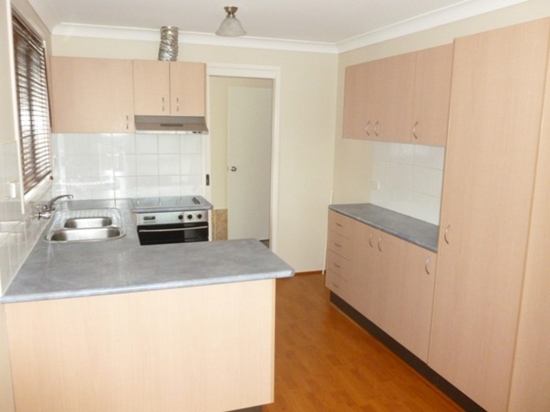 4 Newnham Street, Dean Park NSW 2761