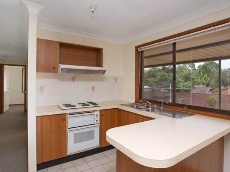 11 Afton Place, Quakers Hill NSW 2763