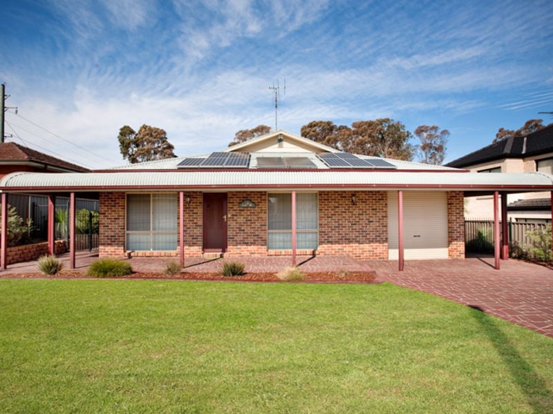 16 Pentland Street, Quakers Hill NSW 2763