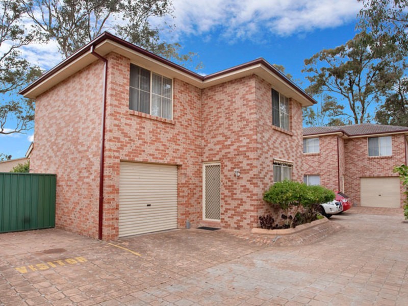 4/35 Douglas Road, Quakers Hill NSW 2763