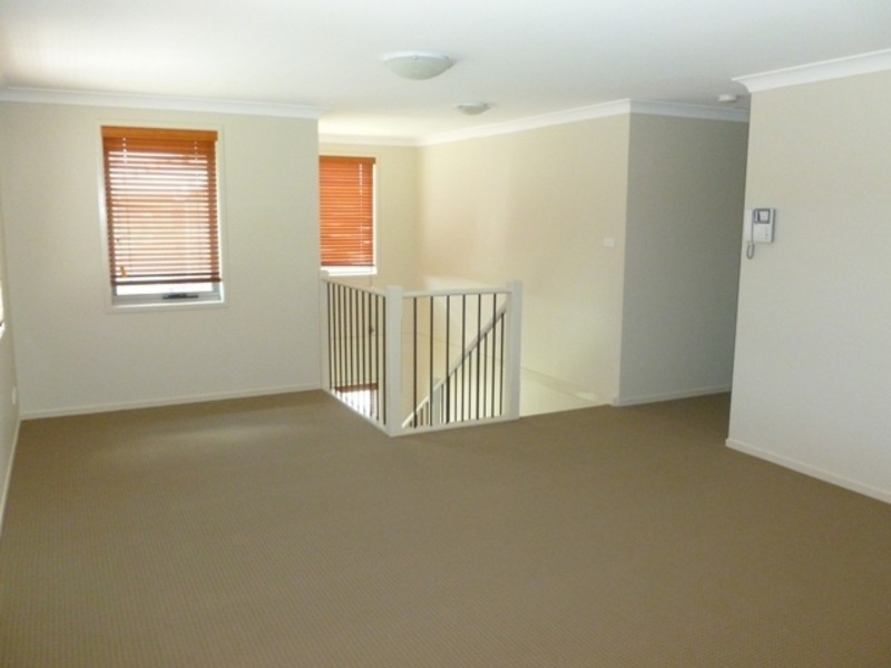 55 Adelong Parade, The Ponds NSW 2769