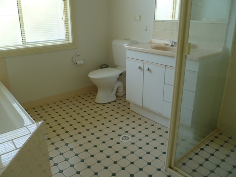 13A  Pye Road, Quakers Hill NSW 2763