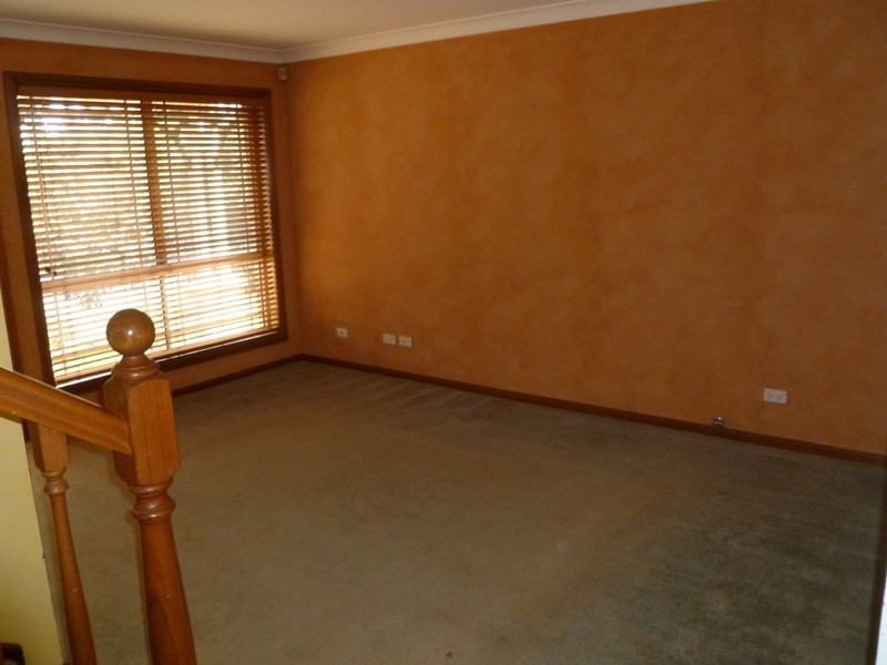 13a Kashmir Ave, Quakers Hill NSW 2763