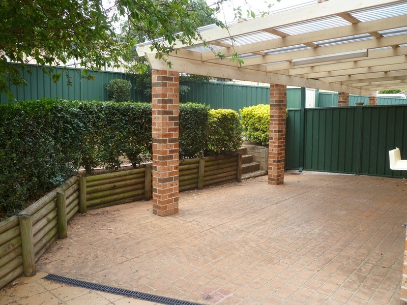 13a Kashmir Ave, Quakers Hill NSW 2763