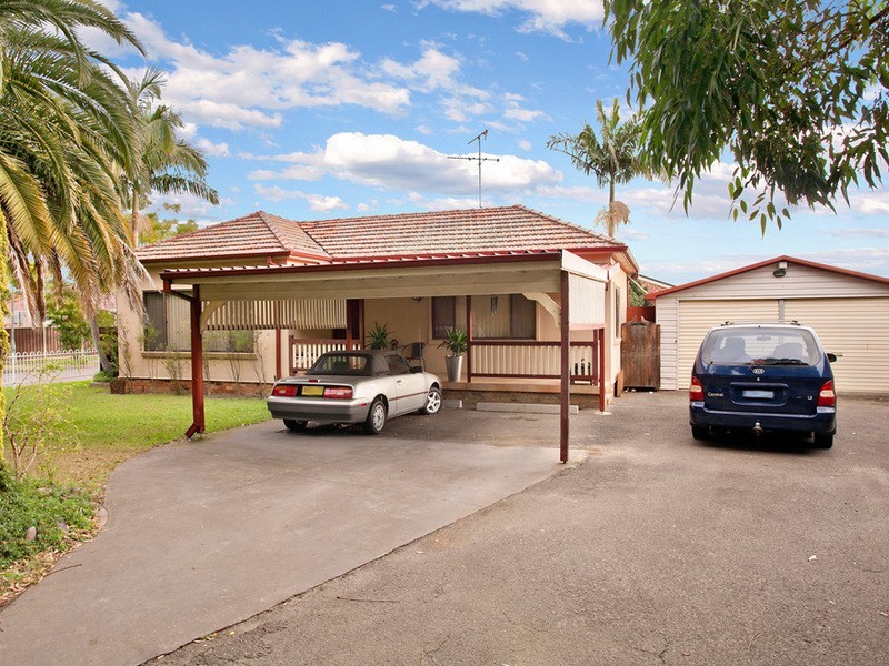 84 Walker Street, Quakers Hill NSW 2763