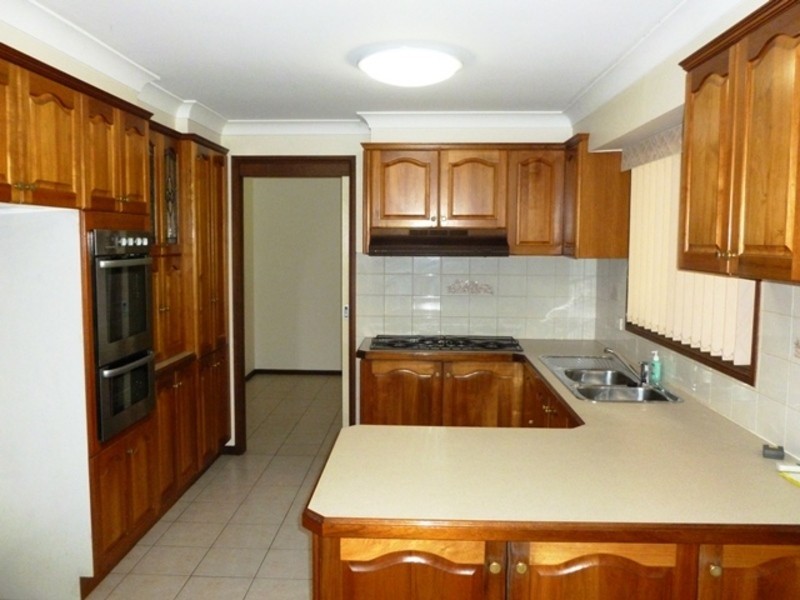 3 Siskin Street, Quakers Hill NSW 2763