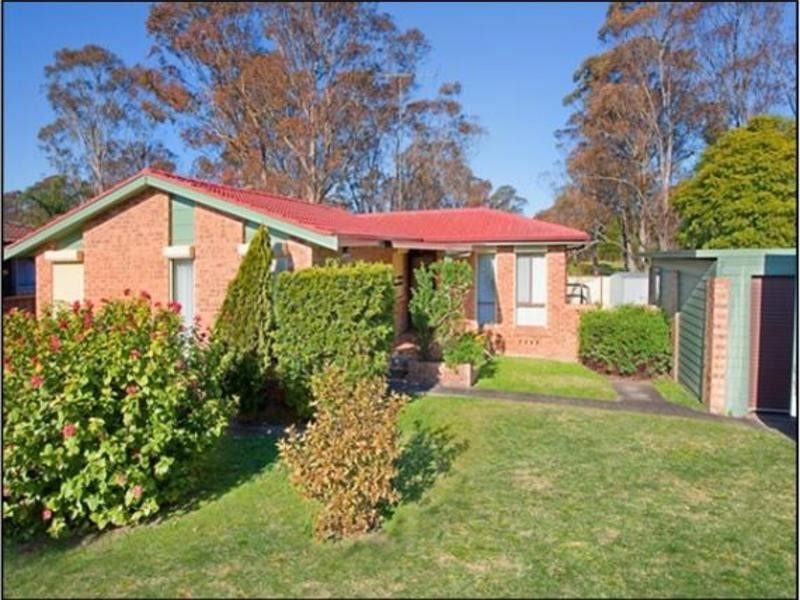 5 Mema Place, Quakers Hill NSW 2763
